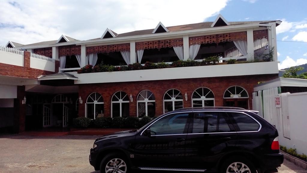 Village Hotel Ocho Rios Ngoại thất bức ảnh