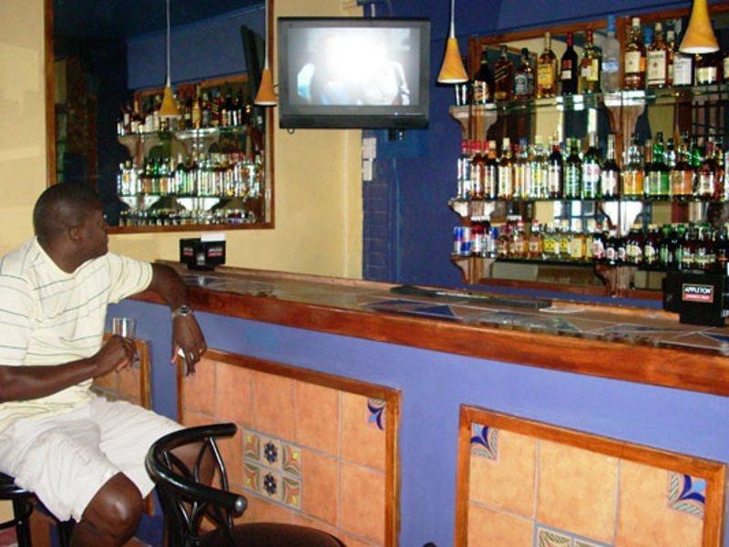 Village Hotel Ocho Rios Nhà hàng bức ảnh