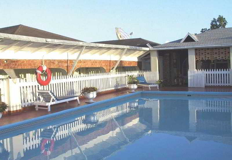 Village Hotel Ocho Rios Ngoại thất bức ảnh
